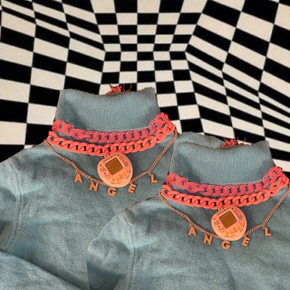 COPY - Tamagotchi Chain - Picture 3 of 5